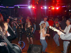 Whispers-Dancers-10.jpg (119808 bytes)